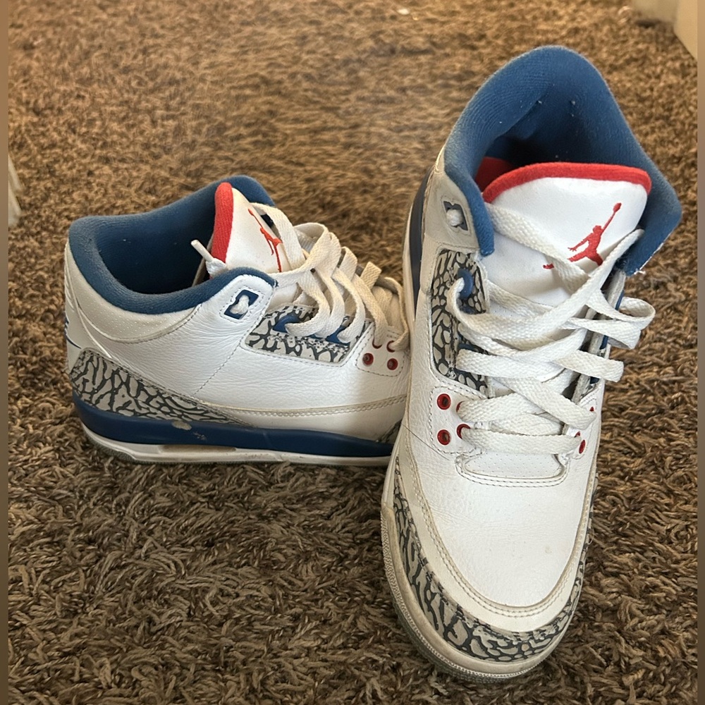 Jordan 3 “True Blue” shoes NO BOX